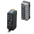 Keyence PZ-M62 Square retro-reflective M8 Connector Type, NPN